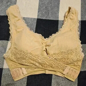 Unbranded Womens Beige Wireless Bra with Padding Size Small